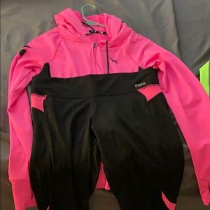 M pink jogger outfit